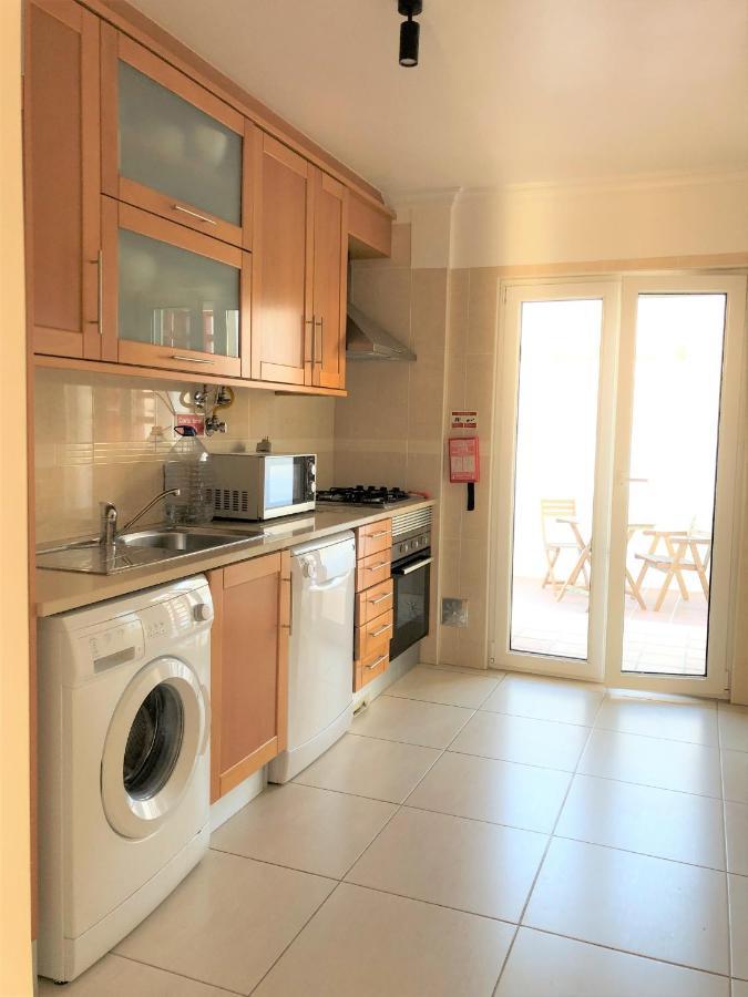 Апартаменты Sea Avenue House - Center Baleal - Surfboard Included Феррел Экстерьер фото